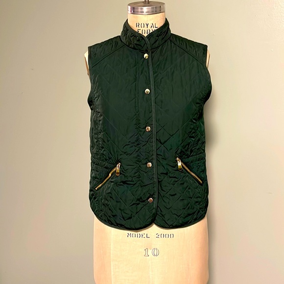 Vest - Picture 1 of 4